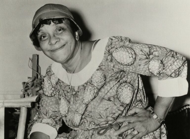 moms mabley net worth at time of death
